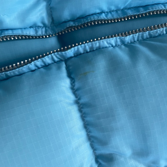 Vintage Light Blue Puffer Jacket - Picture 12 of 16